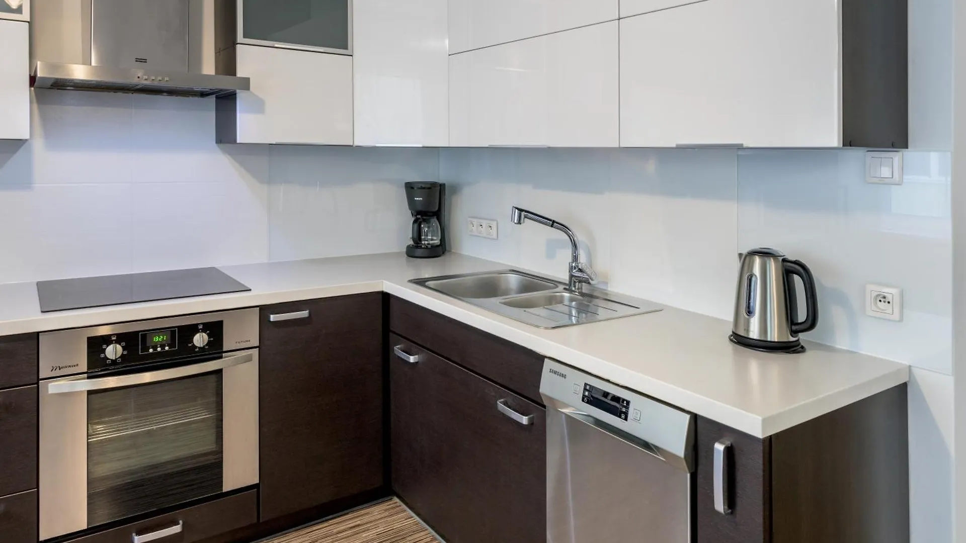 Rentplanet - Apartament Pulaskiego II Wroclaw Apartment